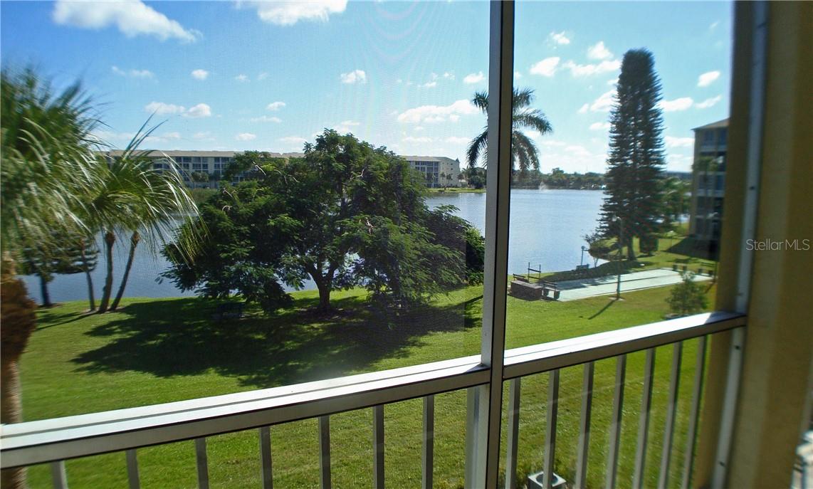 3668 LAKE BAYSHORE DR #K-325 - Photo 1