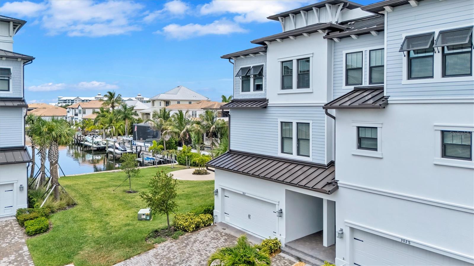 3027 BERMUDA SLOOP CIR - Photo 1