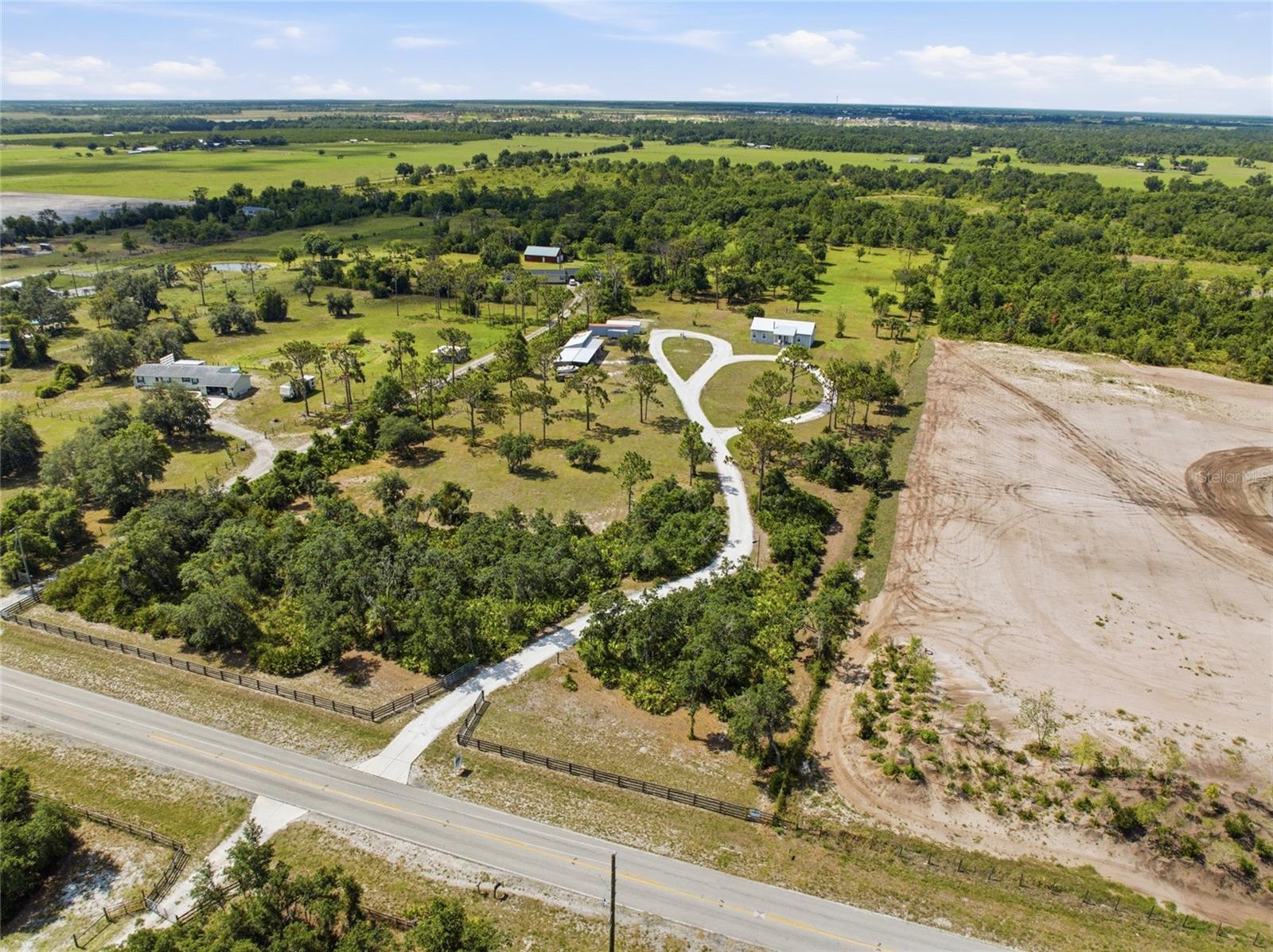 34452 SINGLETARY RD - Photo 1
