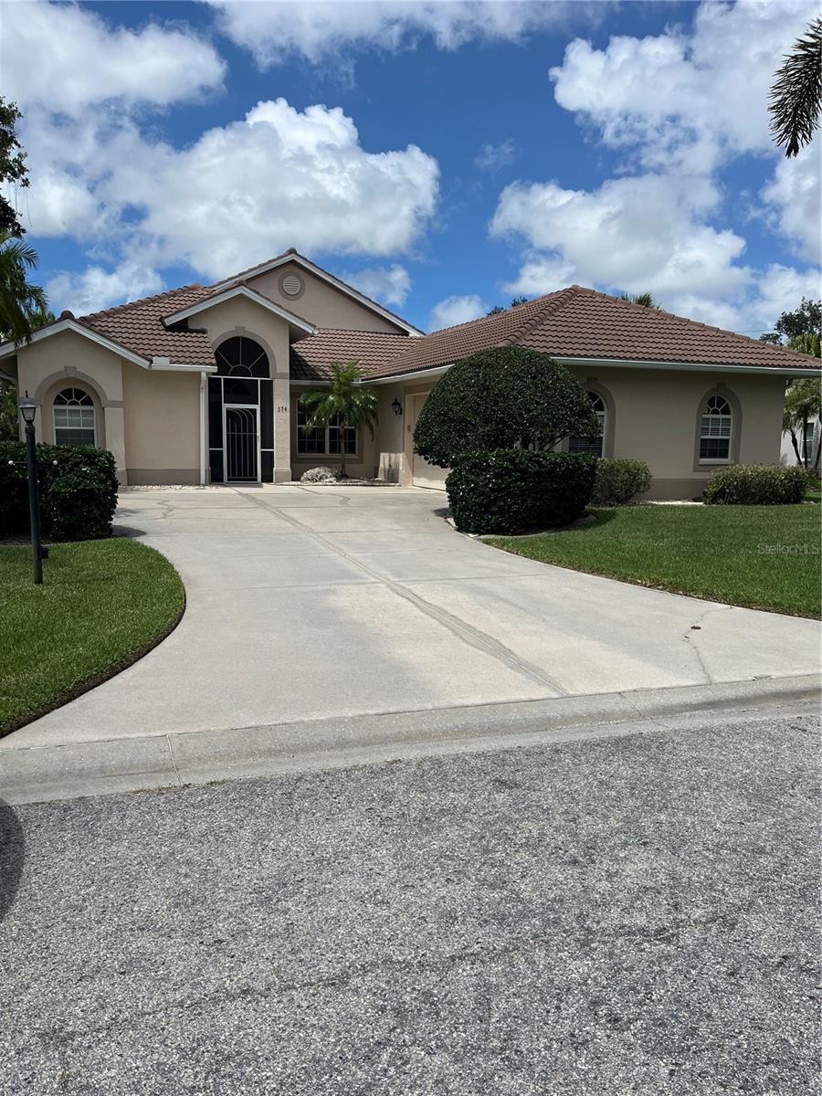 174 GRAND OAK CIR - Photo 1