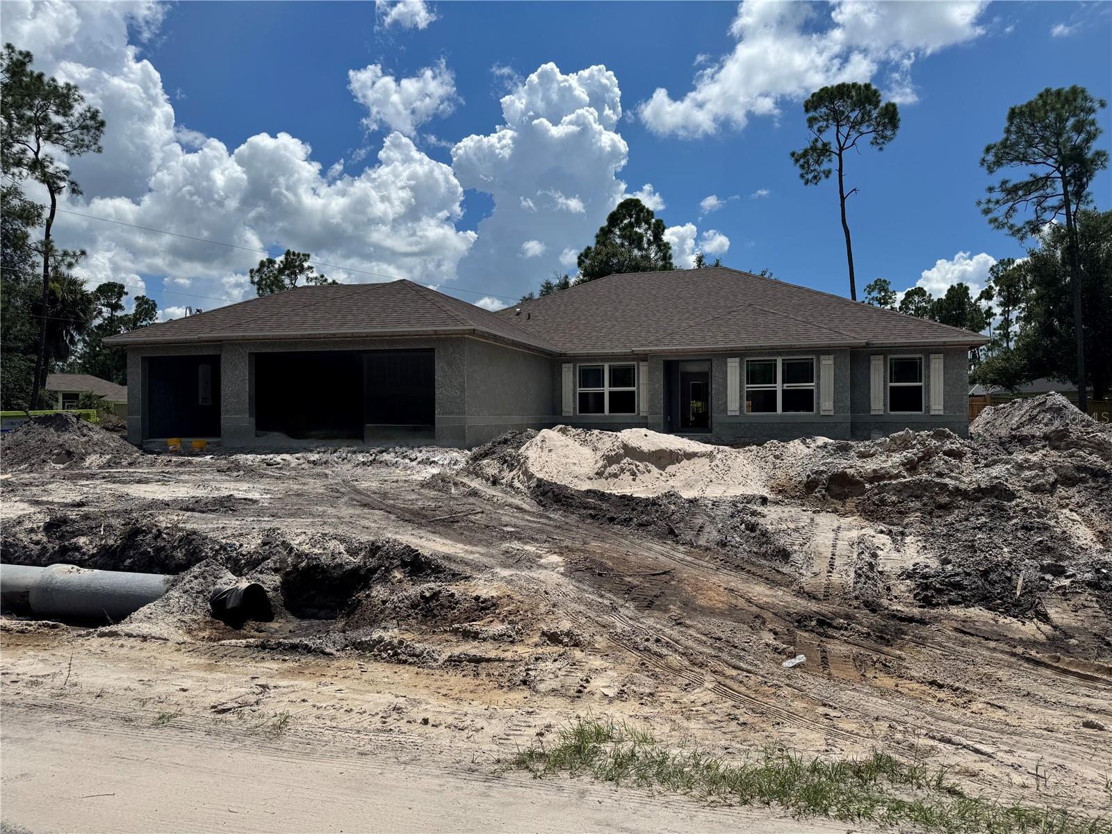 8151 BRISTOL AVE. - Photo 1