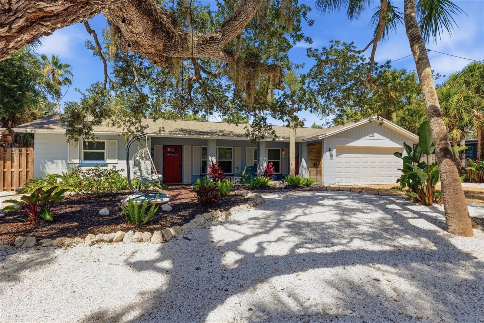 5128 OXFORD DR - Photo 1