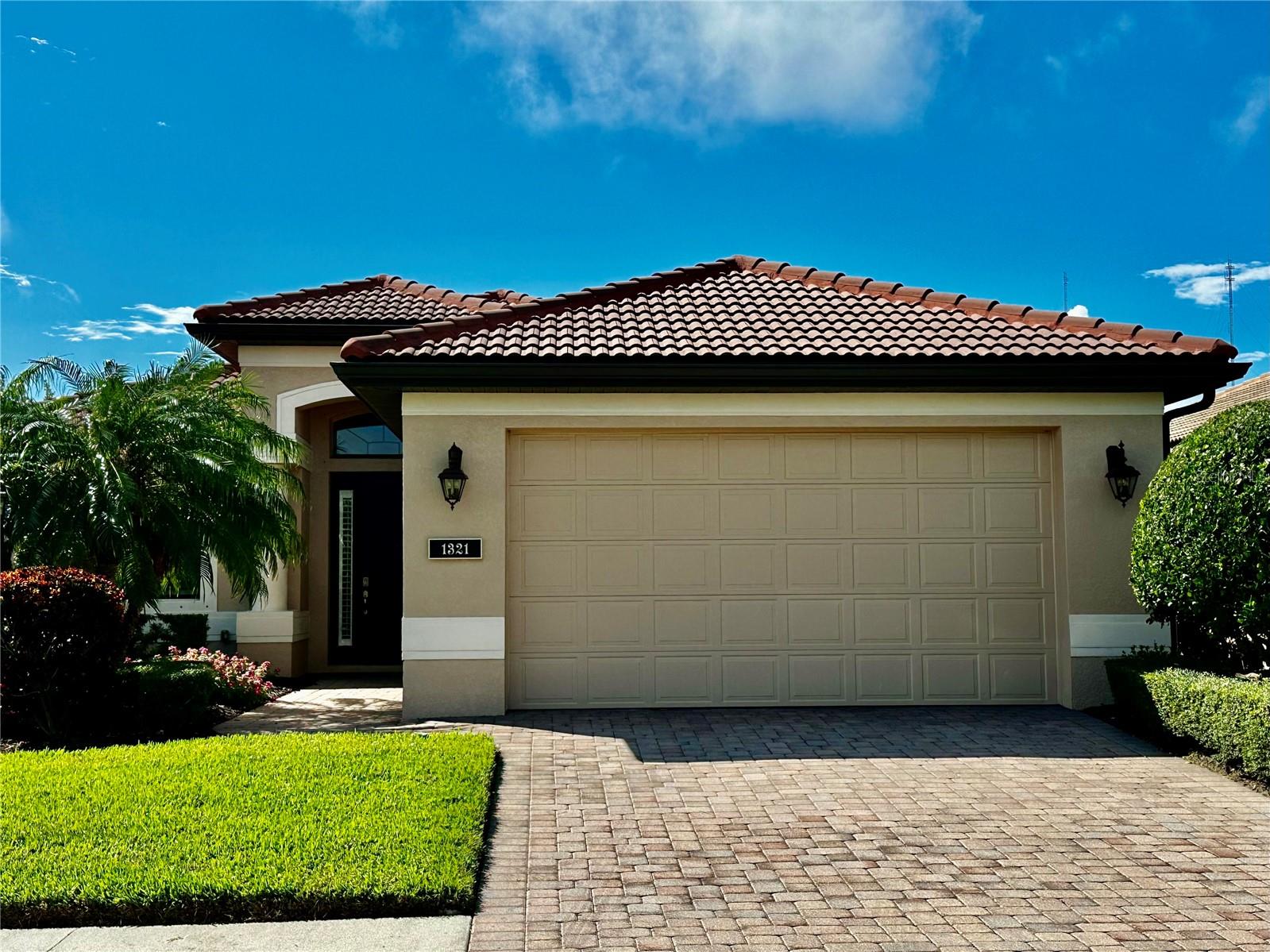 1321 CIELO CT - Photo 1