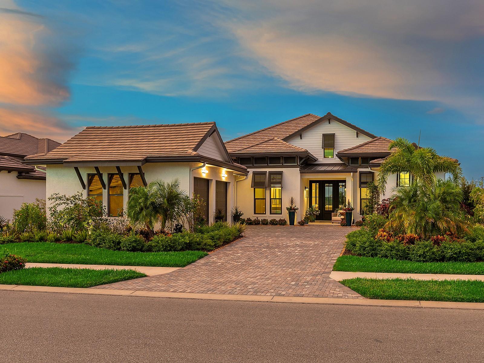 1095 BLUE SHELL LOOP - Photo 1