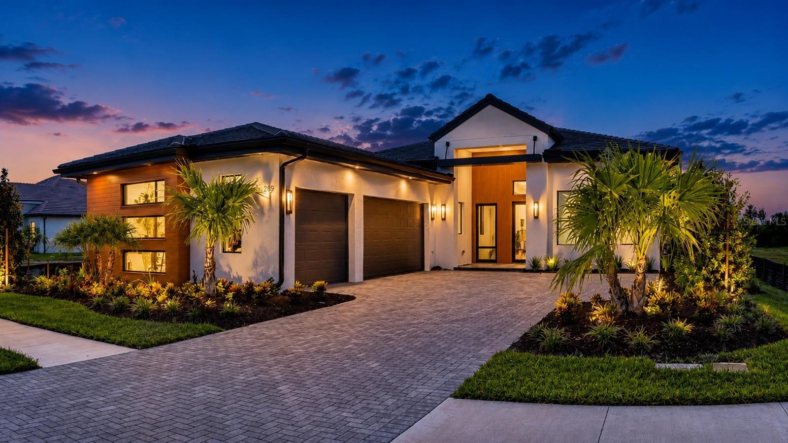 269 BLUE PEARL CT - Photo 1