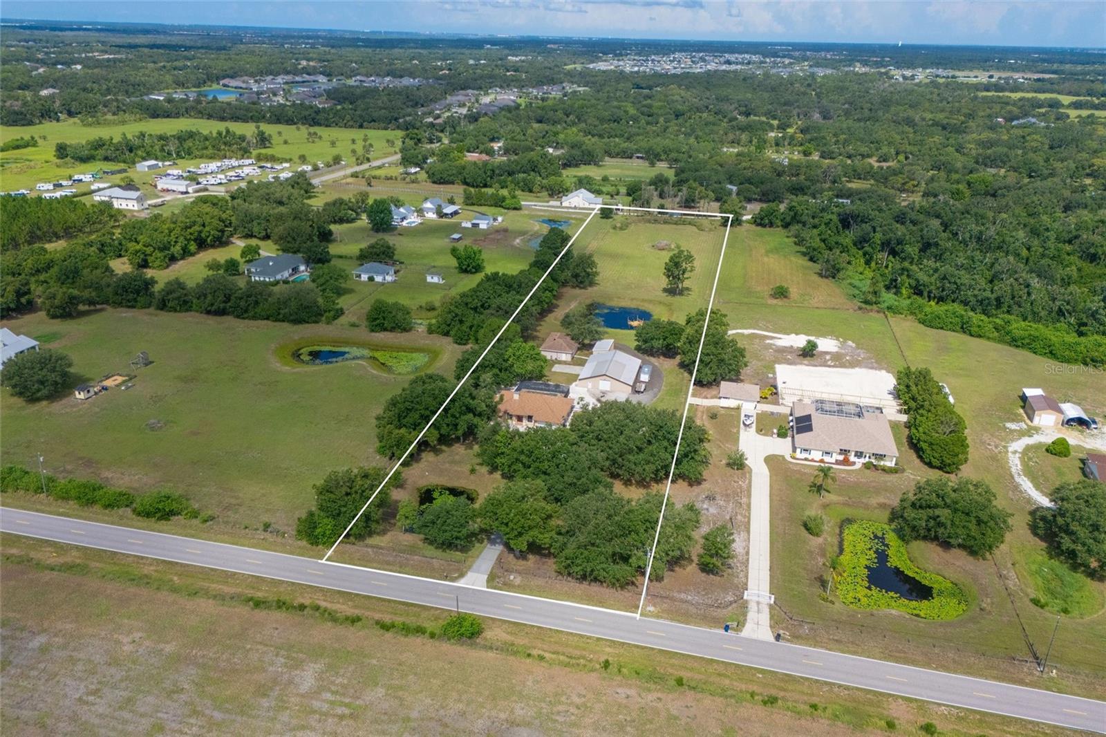 4415 N RYE RD - Photo 1