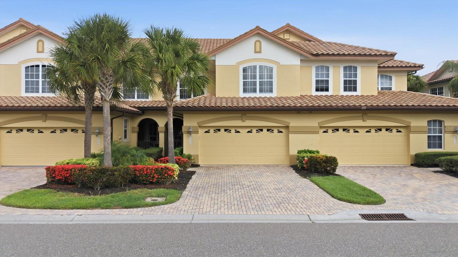 8434 MIRAMAR WAY - Photo 1