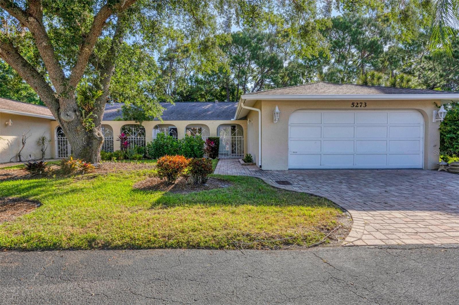 5273 VILLA MAJORCA CT #25 - Photo 1