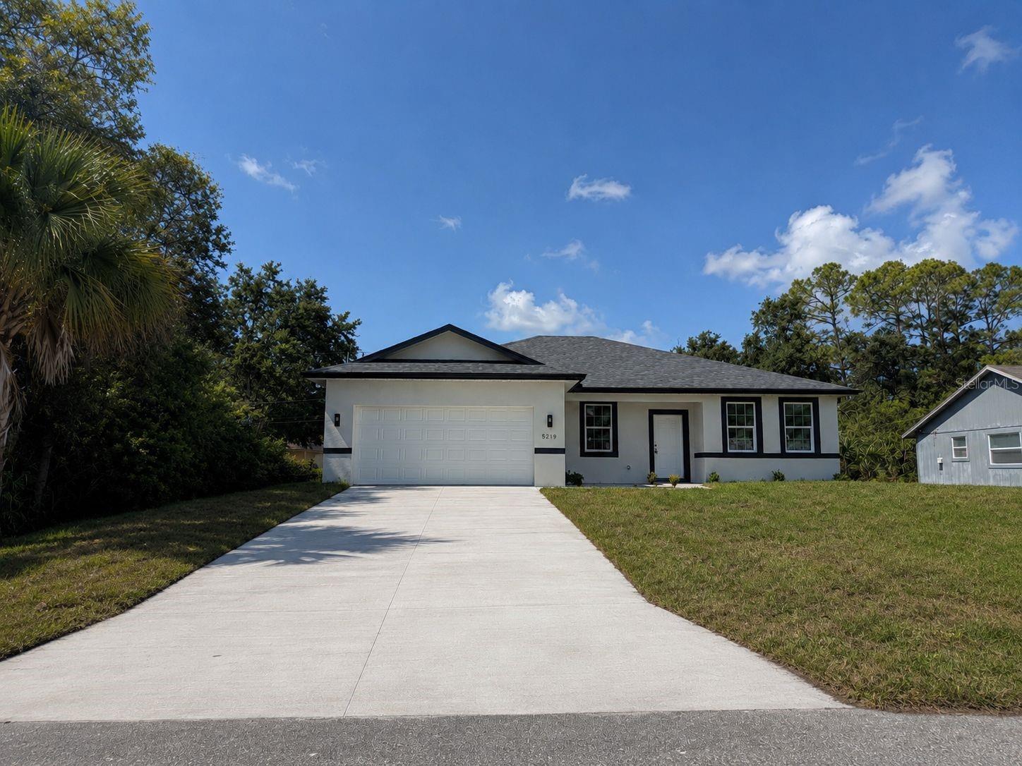 5219 SYLVANIA AVE - Photo 1