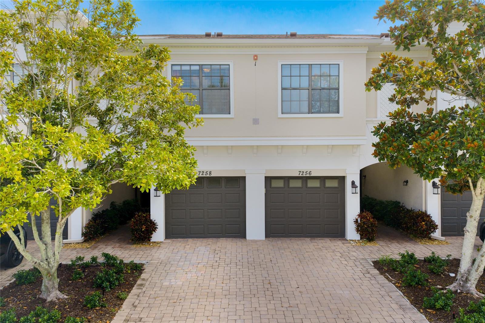 7258 HAMILTON RD - Photo 1
