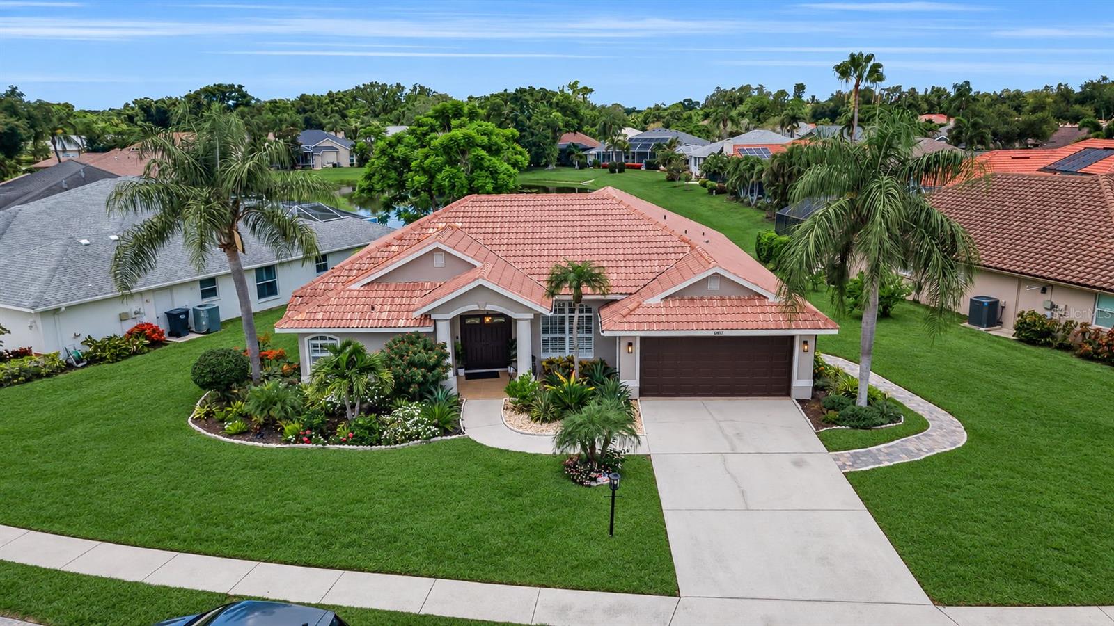 6817 CORRAL CIR - Photo 1