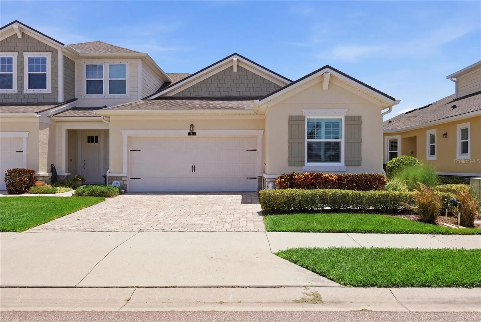 3681 DIVOT LN - Photo 1