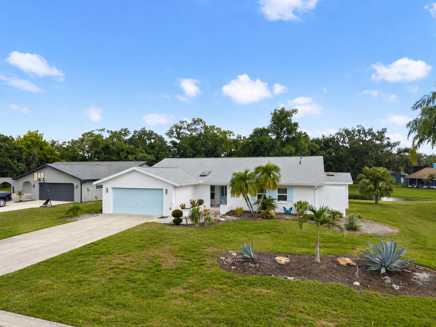 5438 DOMINICA CIR - Photo 1