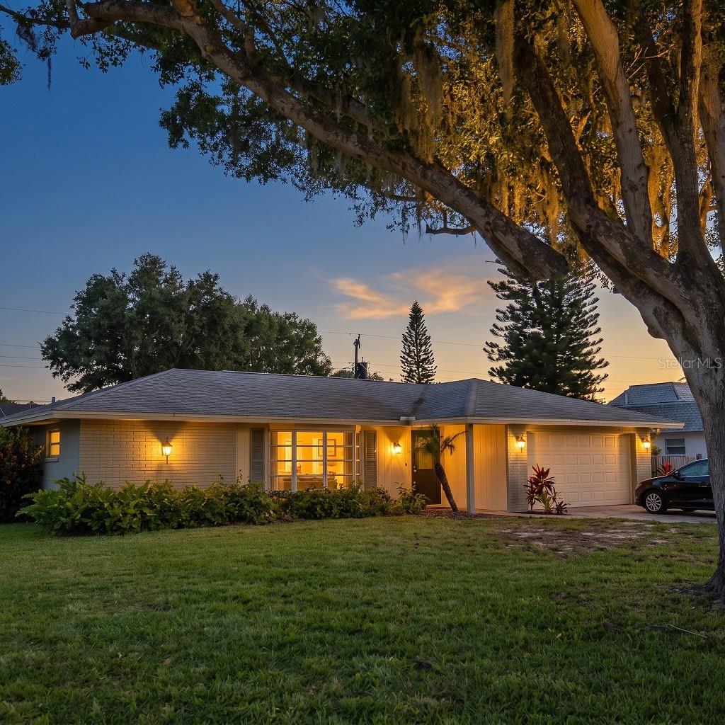 3926 CALLIANDRA DR - Photo 1