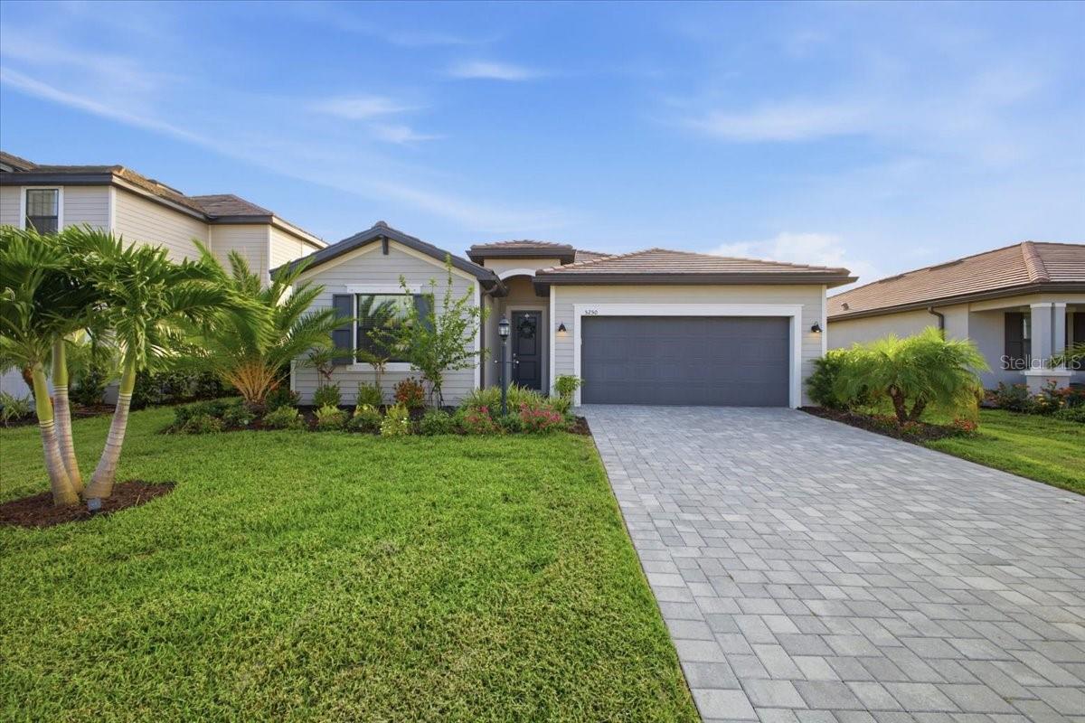5250 CORAL REEF WAY - Photo 1