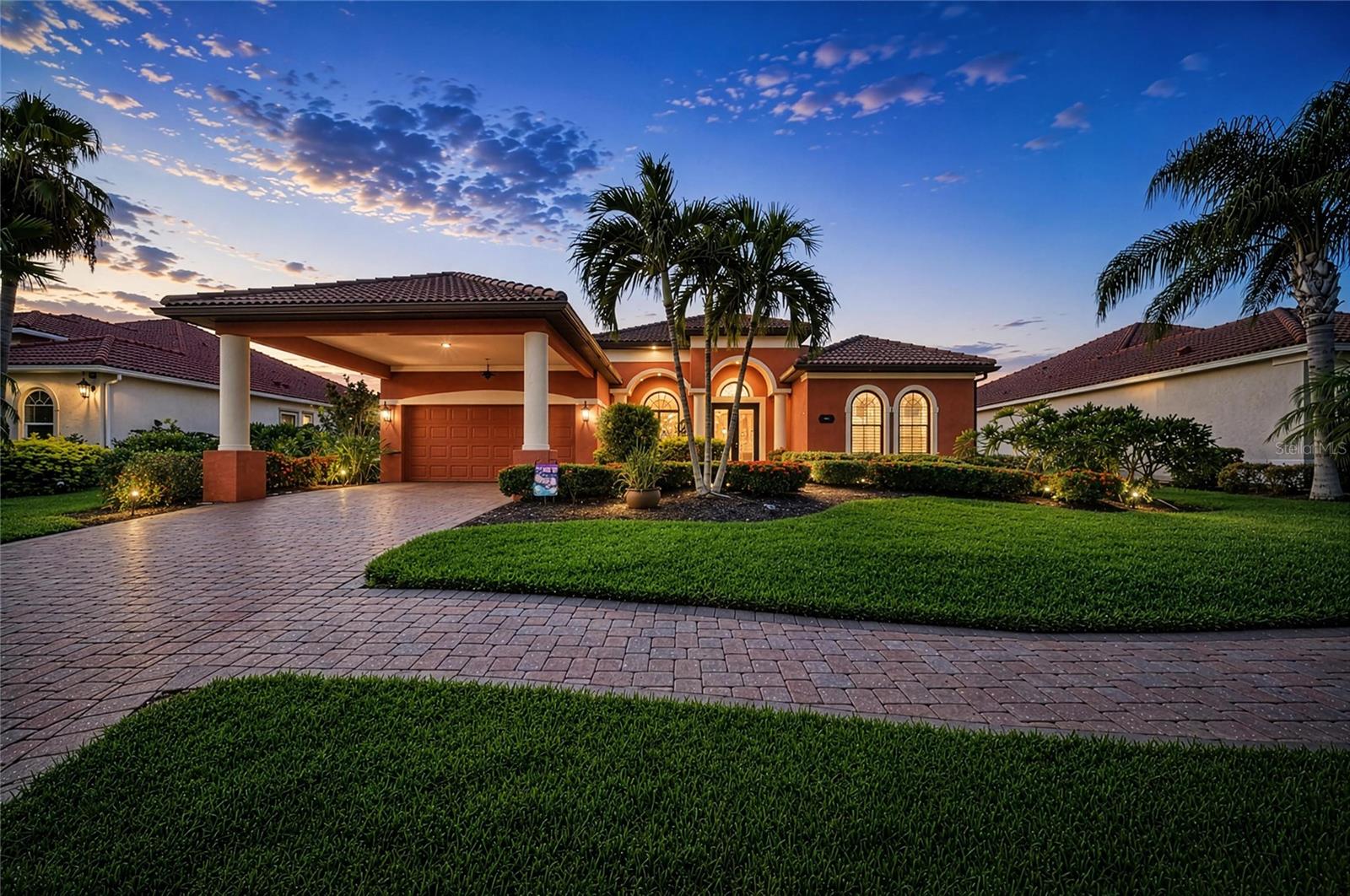545 MAST DR - Photo 1