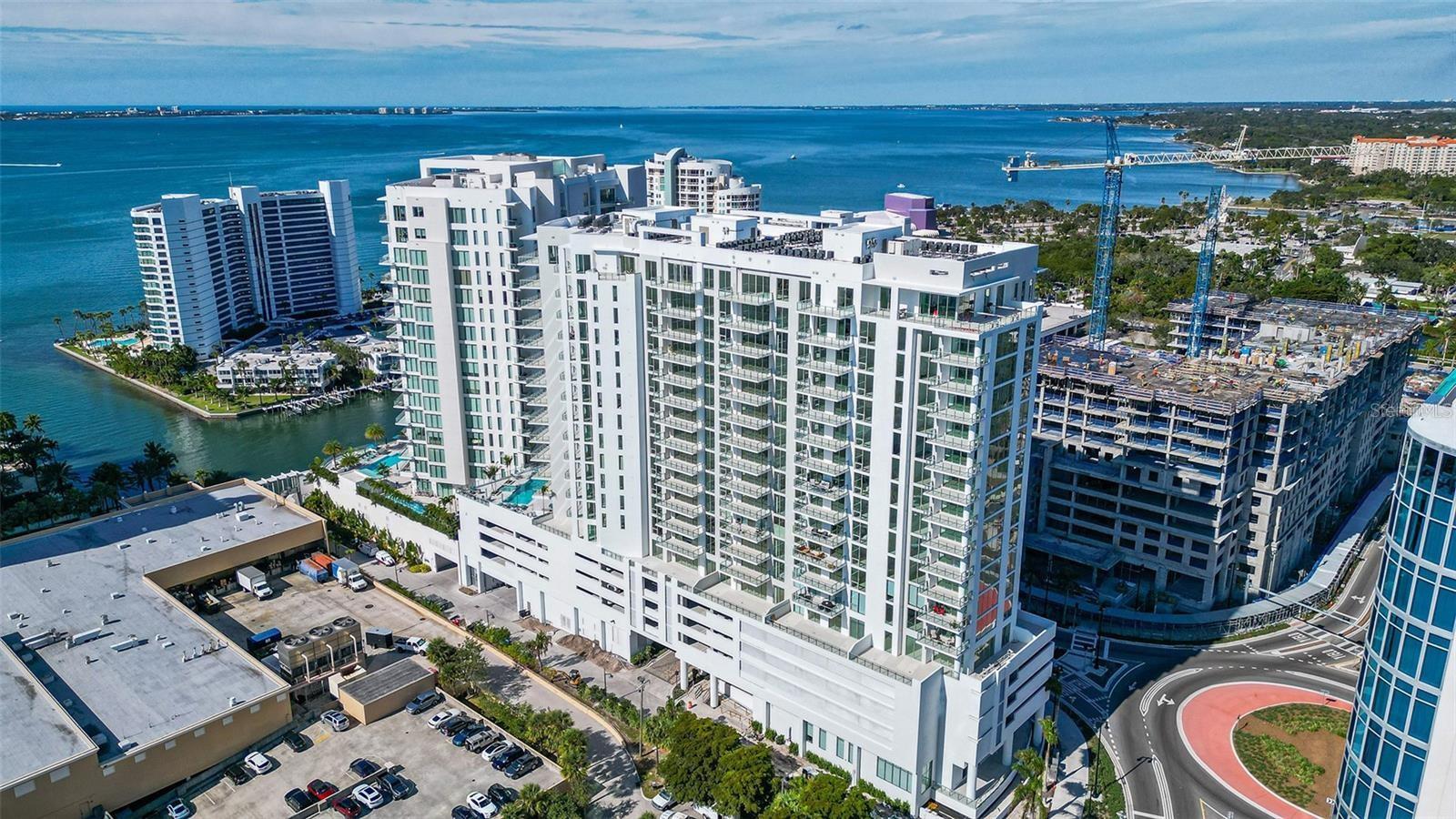 301 QUAY COMMONS #904 - Photo 1