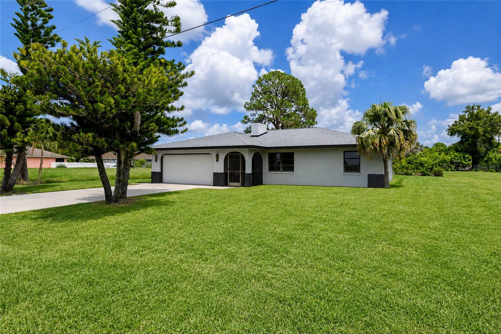 11910 SARAGOSSA LN - Photo 1