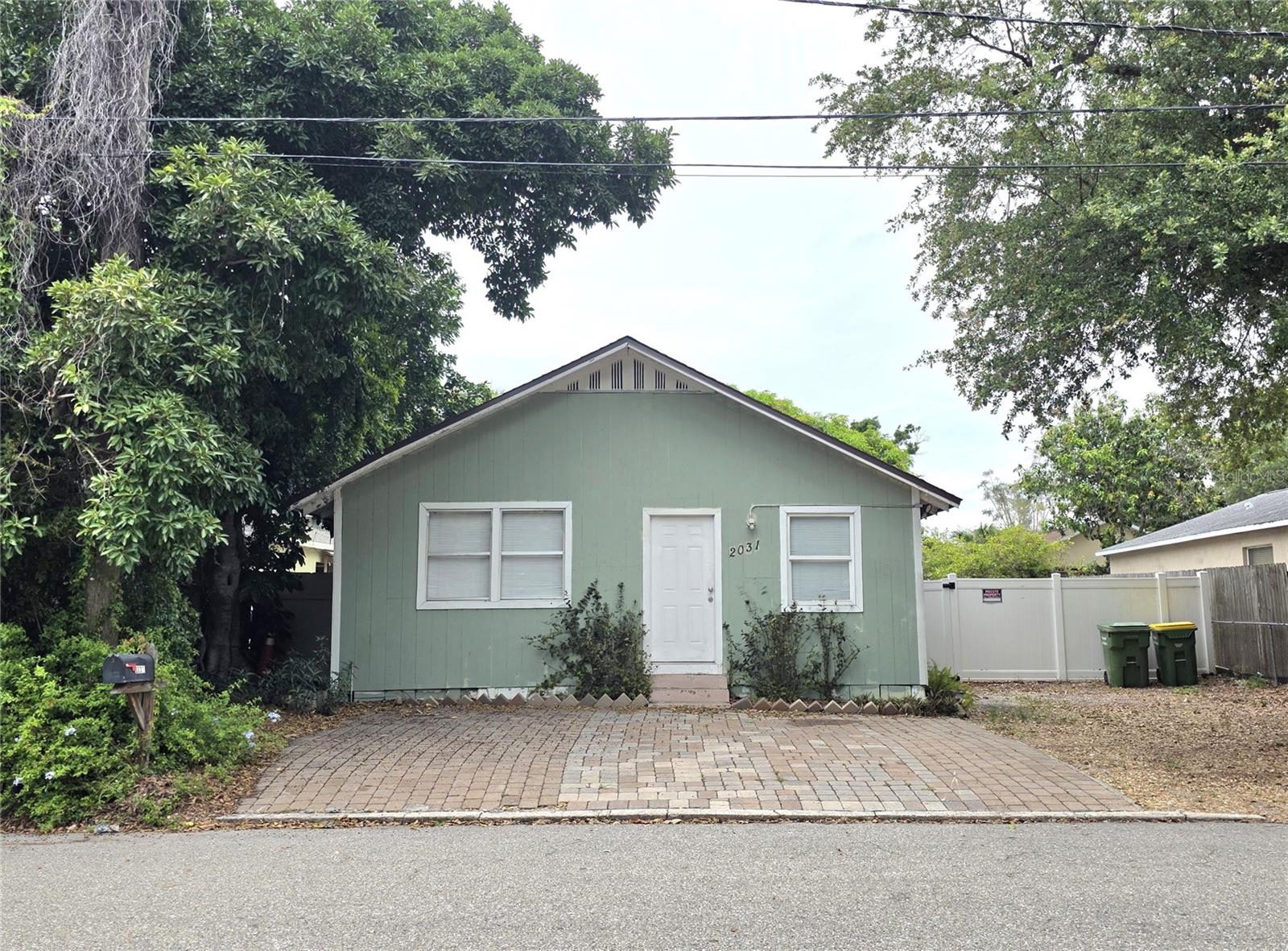 2031 4TH ST - Photo 1
