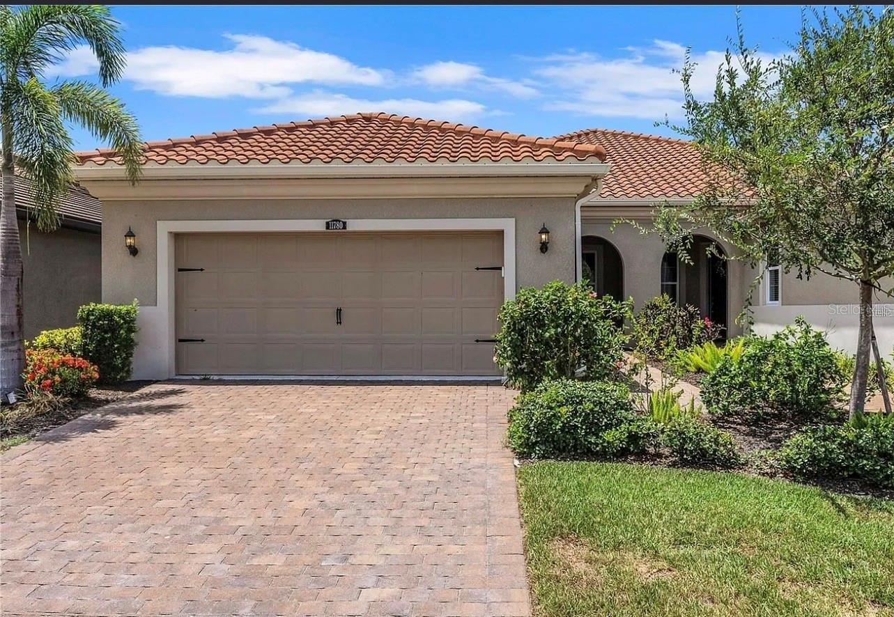 11780 TAPESTRY LN - Photo 1