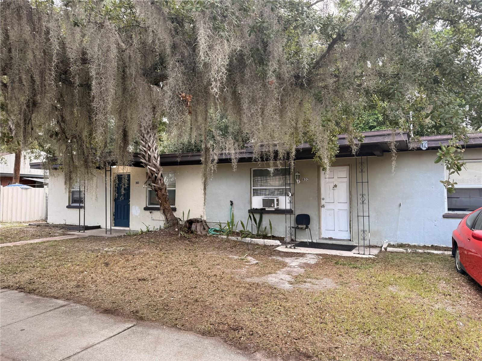 632/634 N EAST AVE - Photo 1