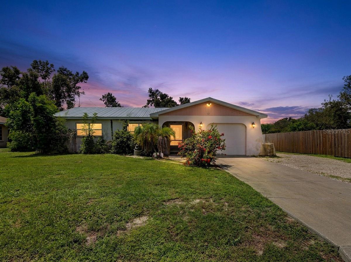 355 TRINITY RD - Photo 1