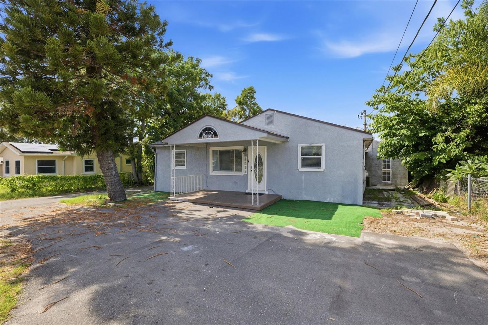 2706 E ANNIE ST - Photo 1