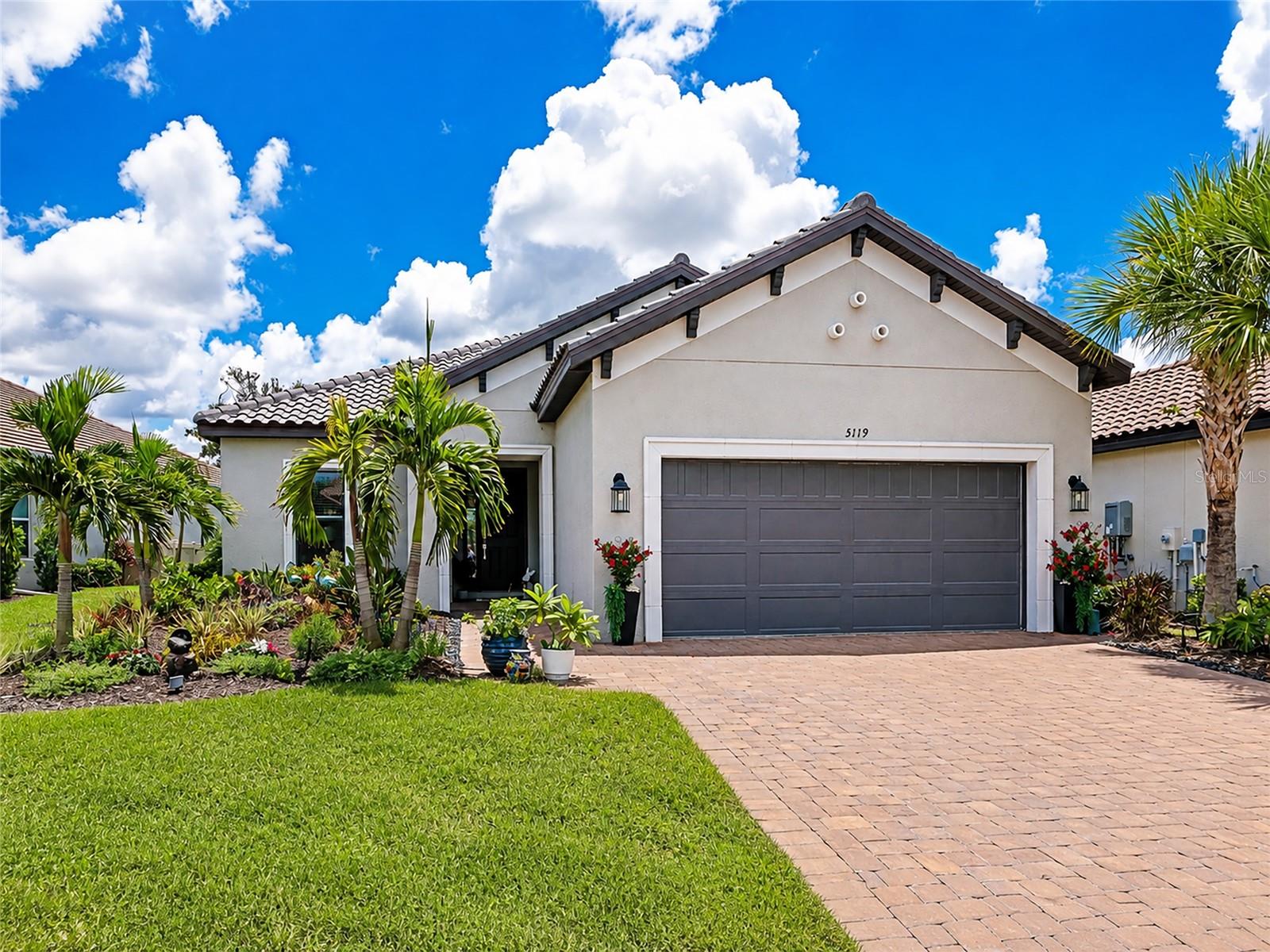 5119 CASERTA CT - Photo 1