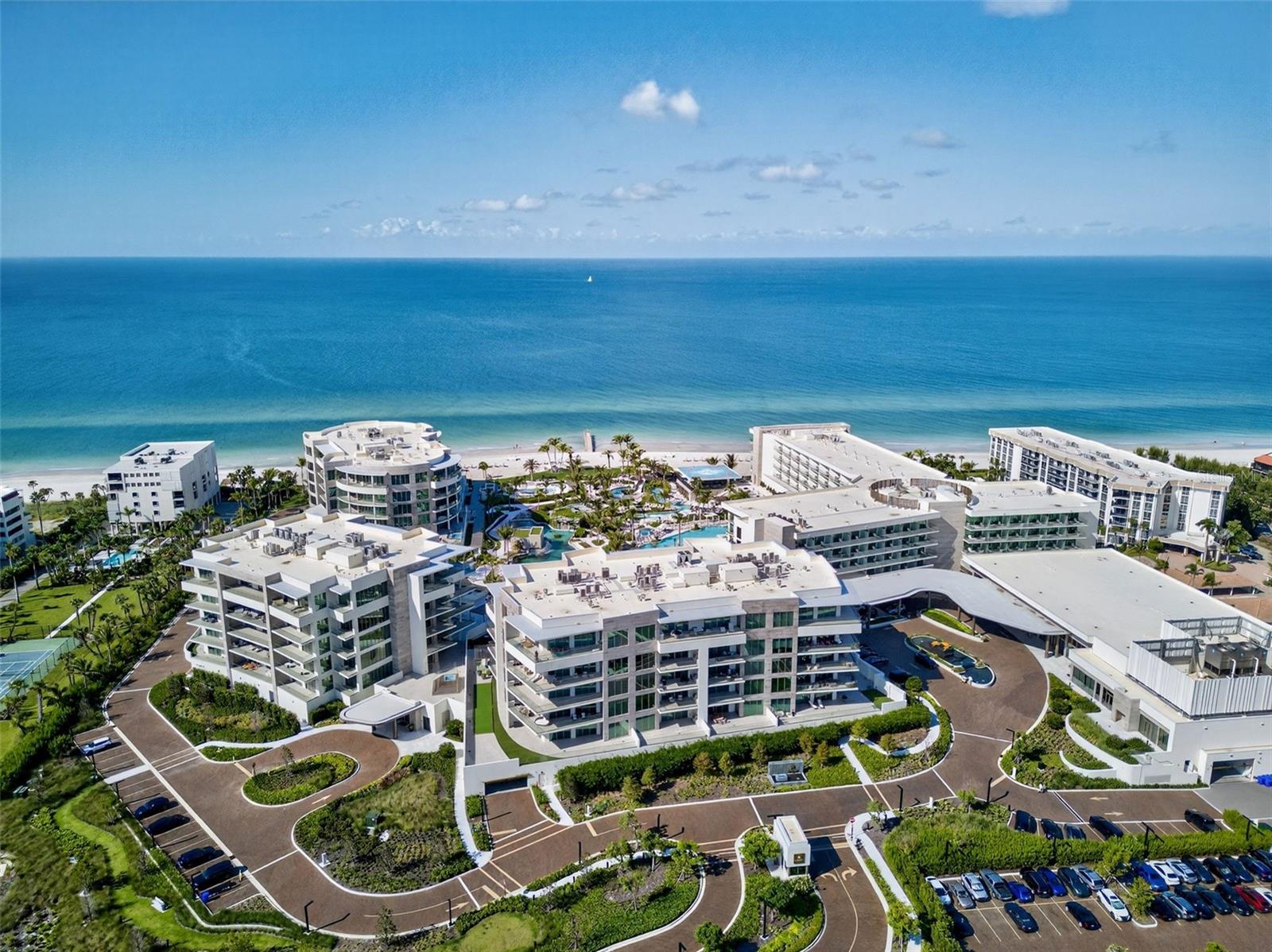 1591 GULF OF MEXICO DR #312 - Photo 1