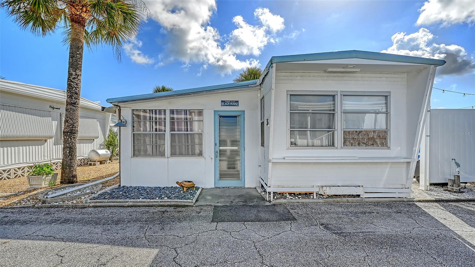 36 TWIN SHORES BLVD - Photo 1