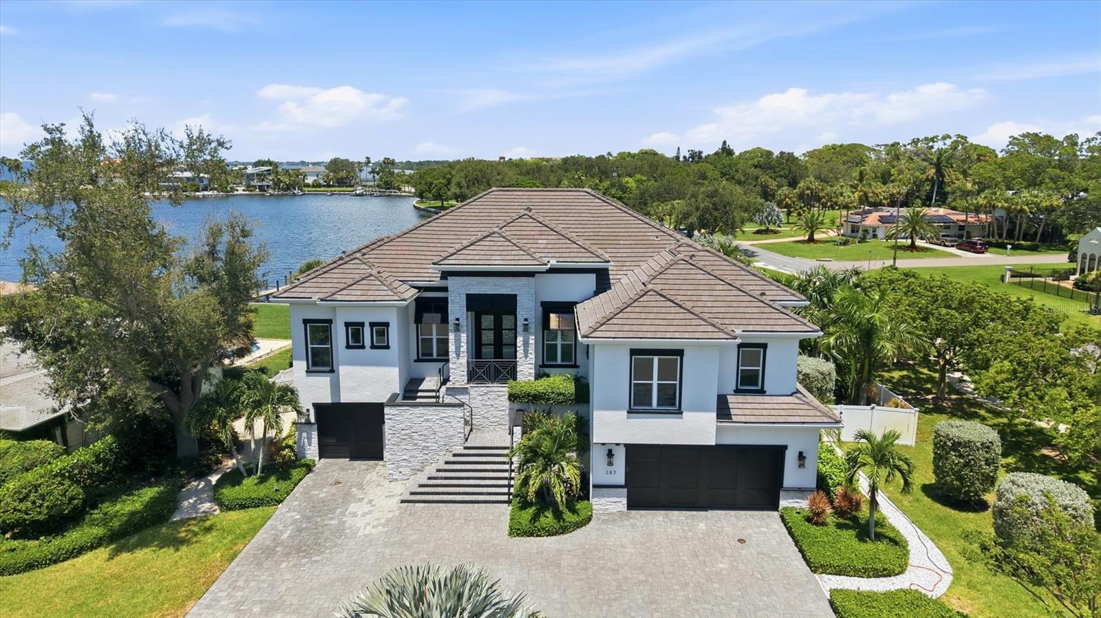 387 S SHORE DR - Photo 1