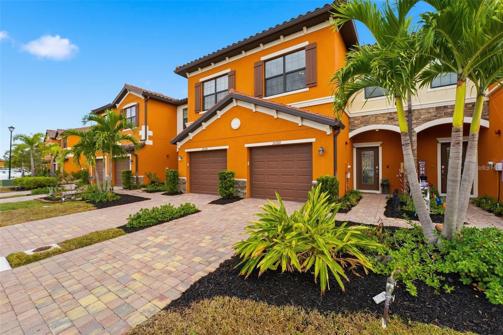 20392 LAGENTE CIR - Photo 1