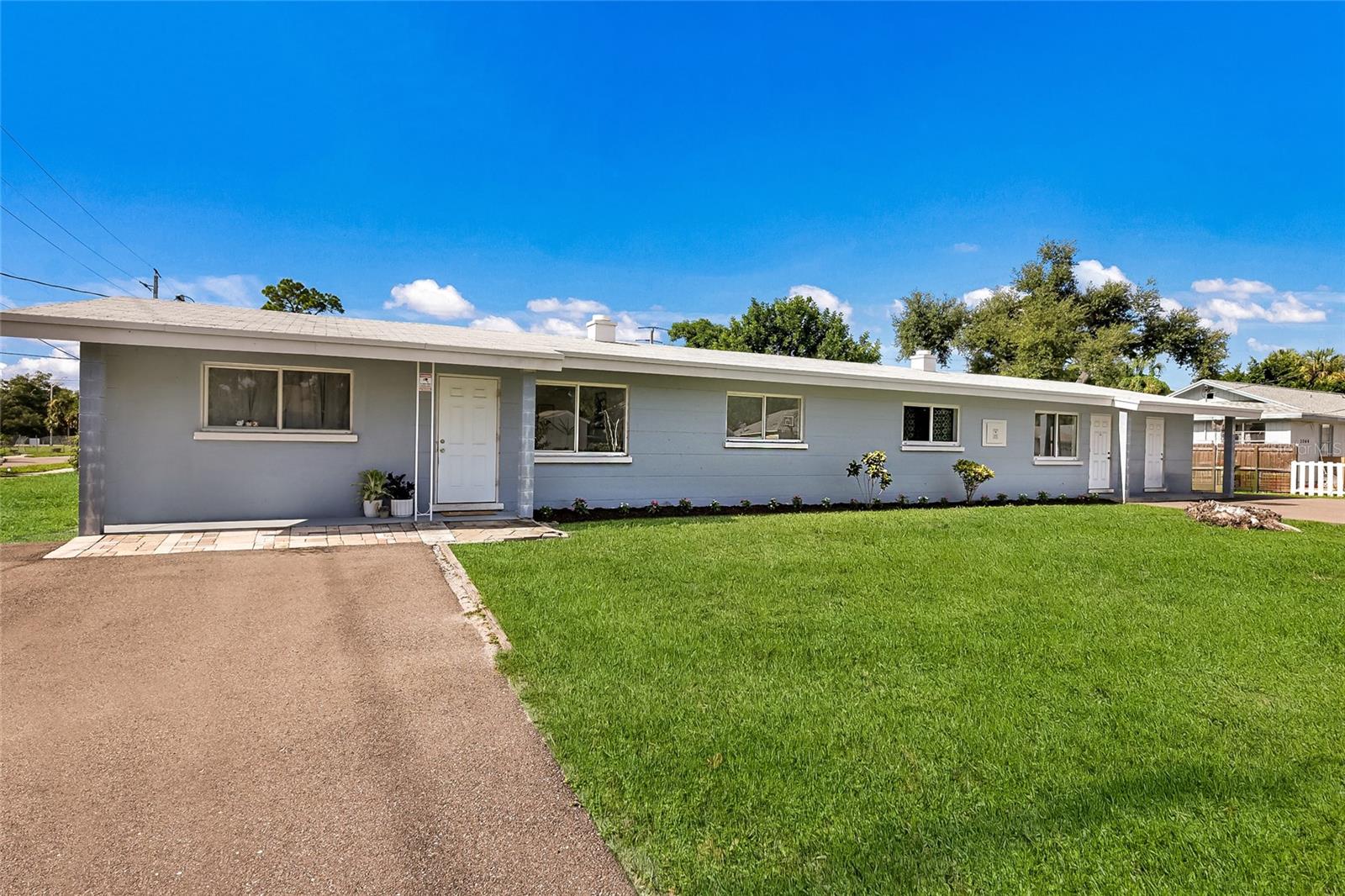 431 N EAST AVE - Photo 1