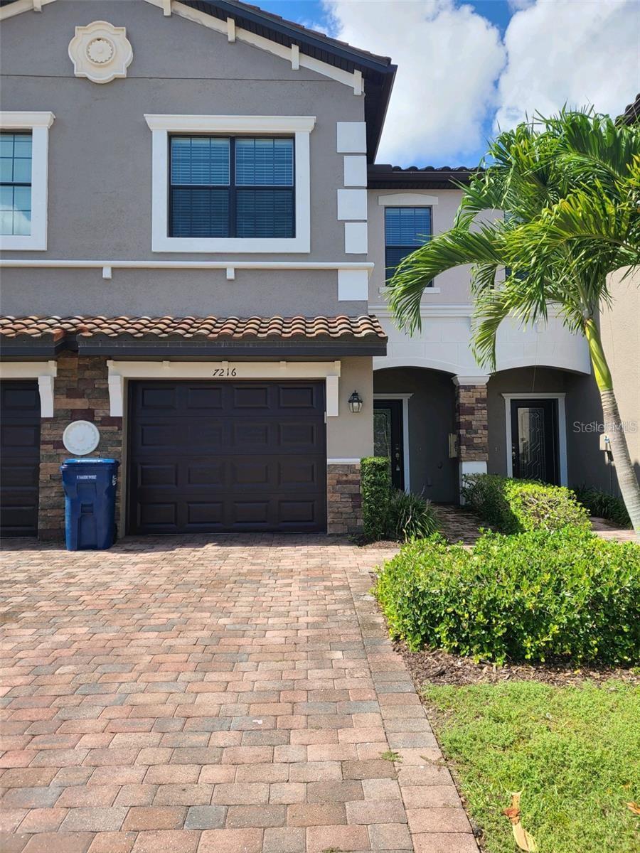 7216 KETCH PL - Photo 1