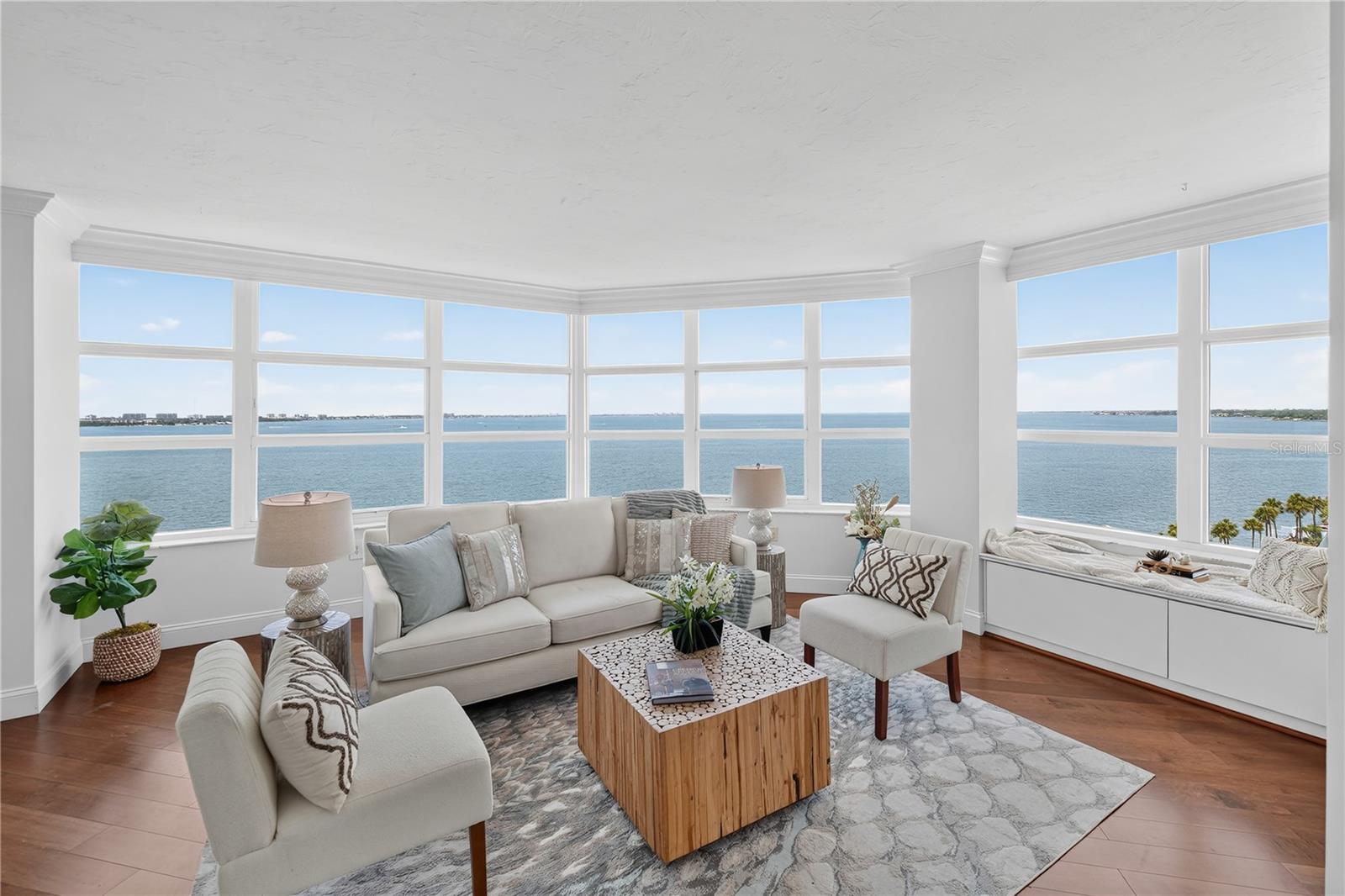 888 BLVD OF THE ARTS #1008 - Photo 1