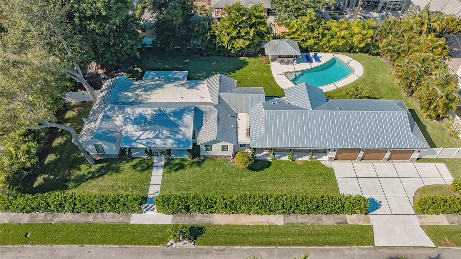 3606 PALONIA CT - Photo 1