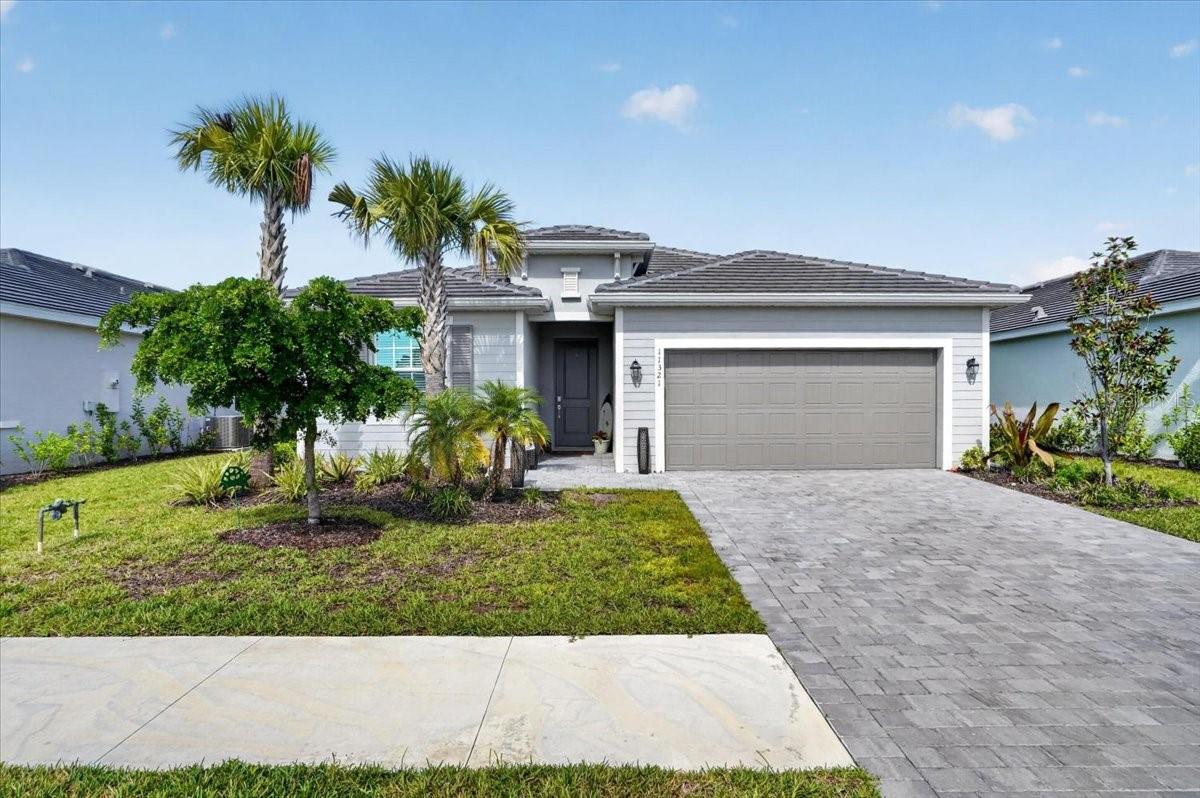 11321 PINOT DR - Photo 1