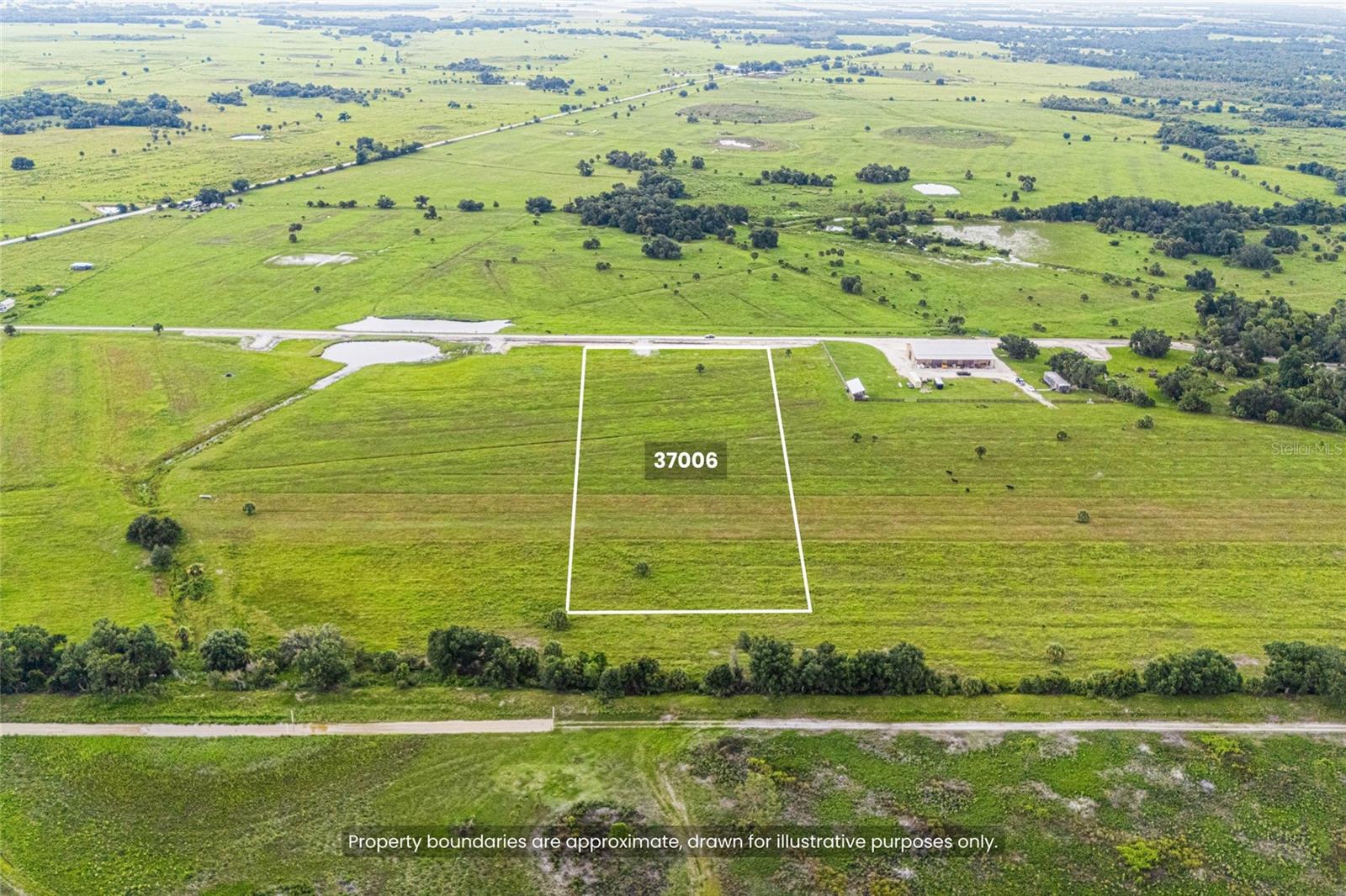 37006 KVILLE RD - Photo 1