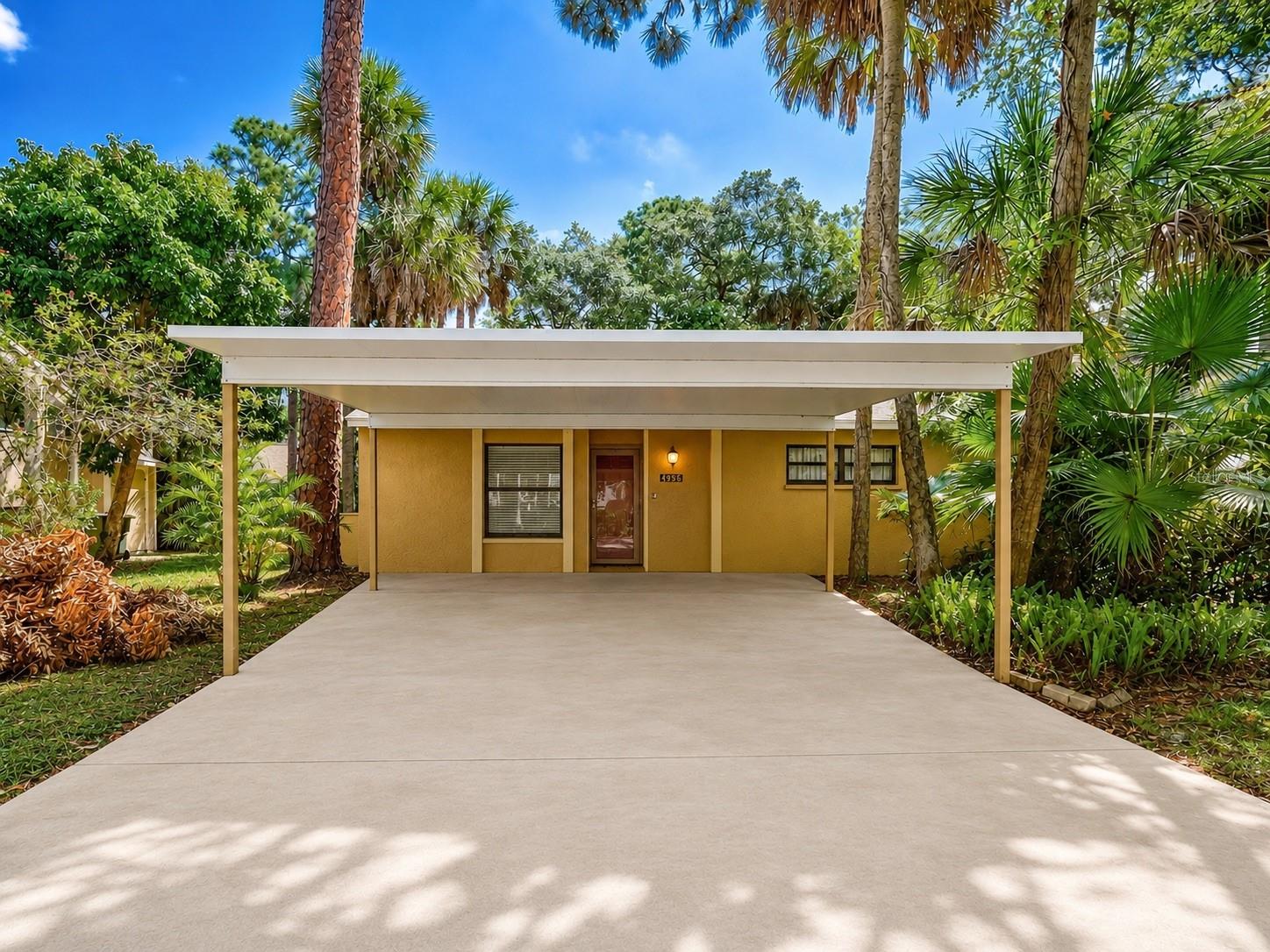 4956 VILLAGE GARDENS DR #145 - Photo 1