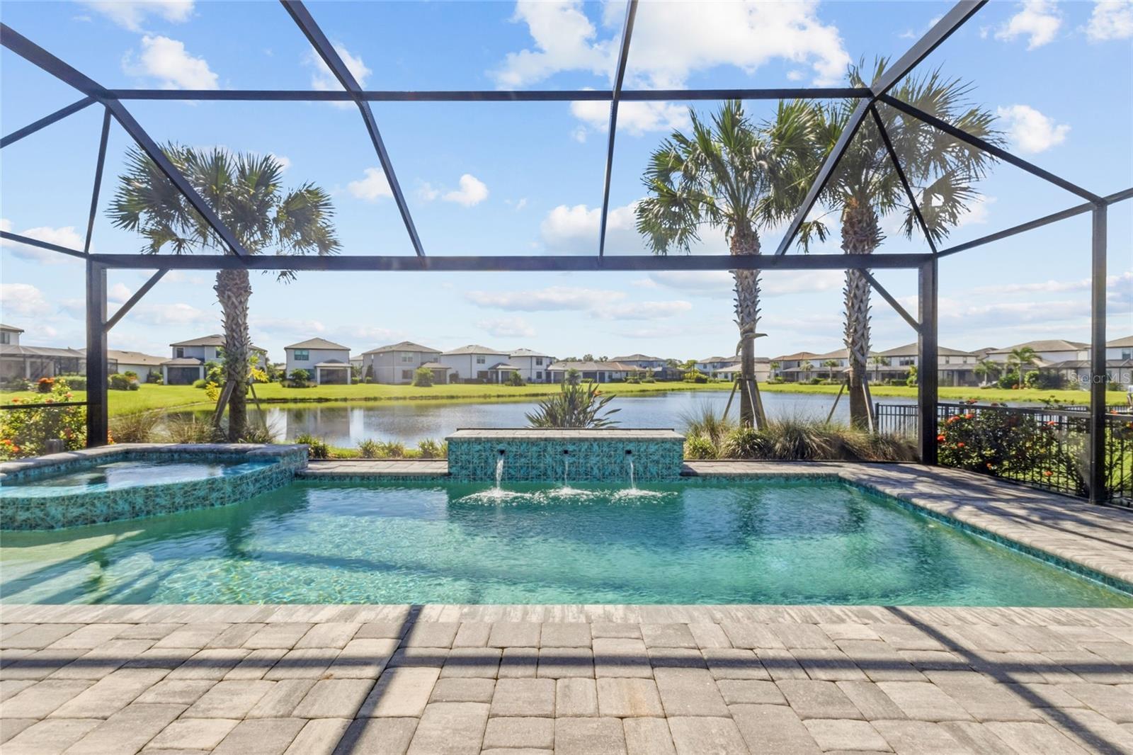 5755 BLUESTAR CT - Photo 1