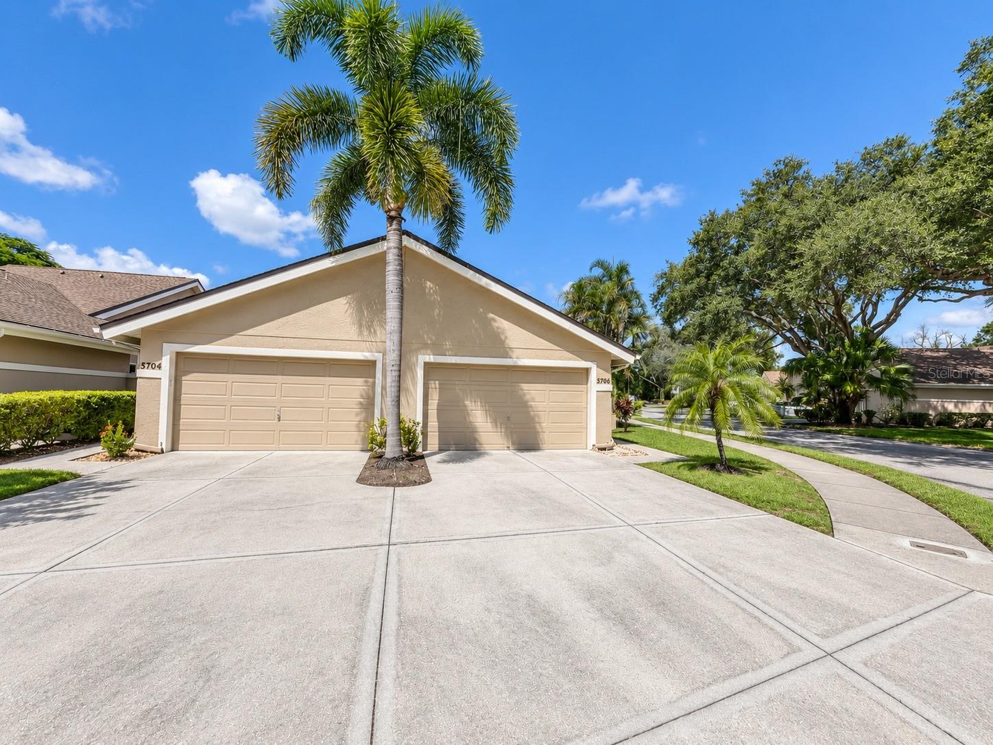 5706 MONTE ROSSO RD - Photo 1