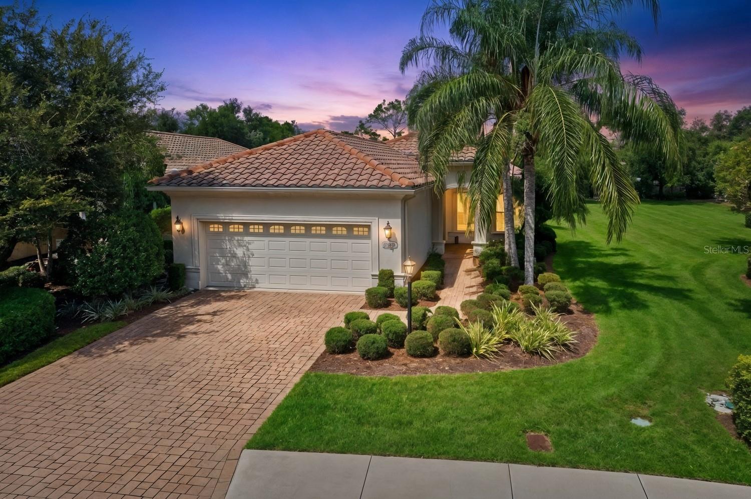 7118 WESTHILL CT - Photo 1