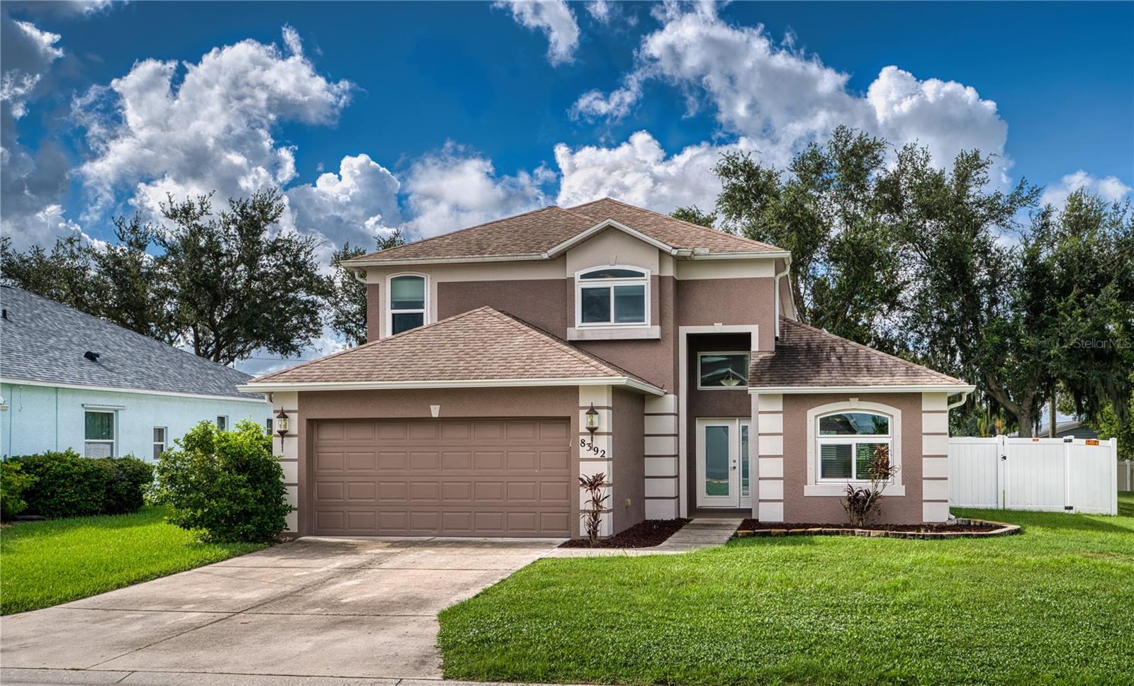 8392 E 47TH ST CIR - Photo 1