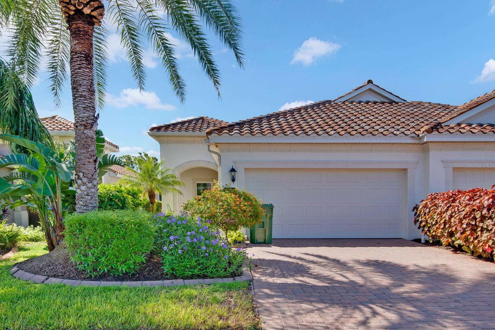 6905 VISTA BELLA DR - Photo 1