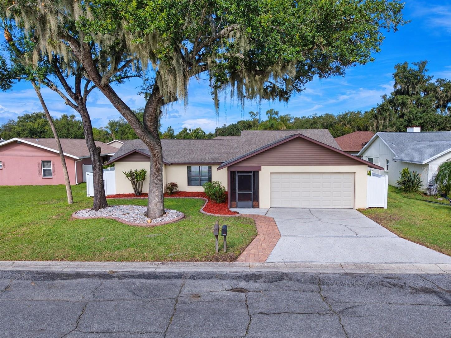 5456 81ST AVENUE CIR E - Photo 1