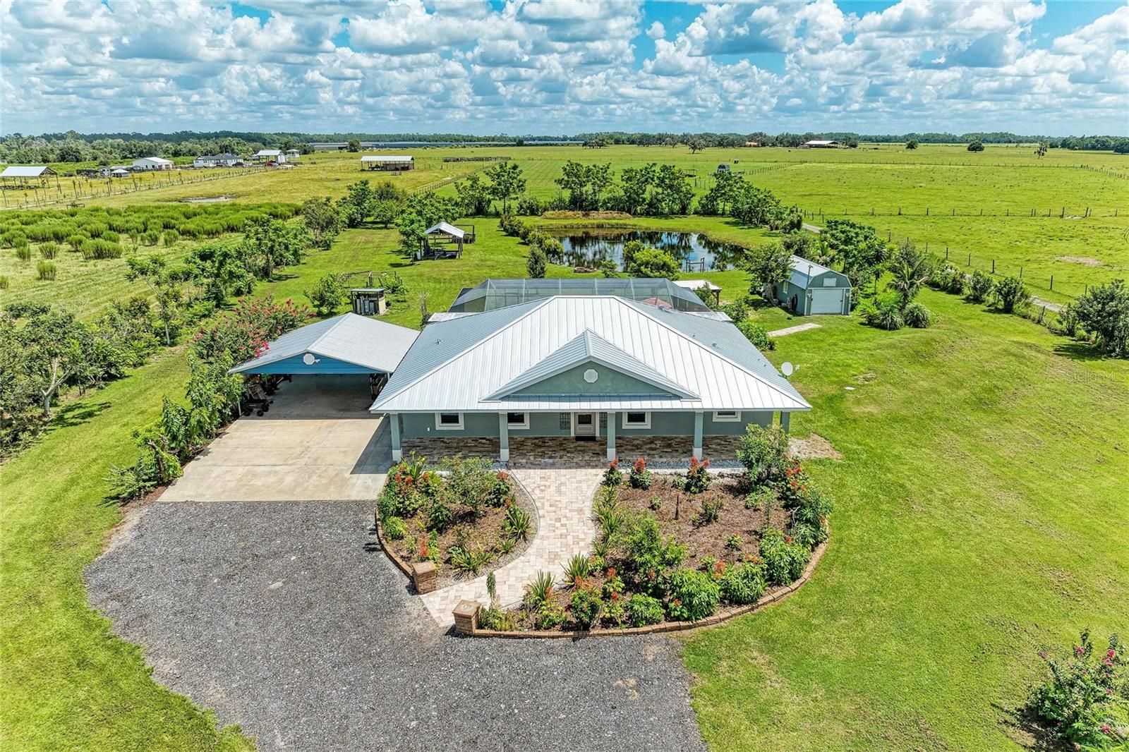 7635 WAUCHULA RD - Photo 1