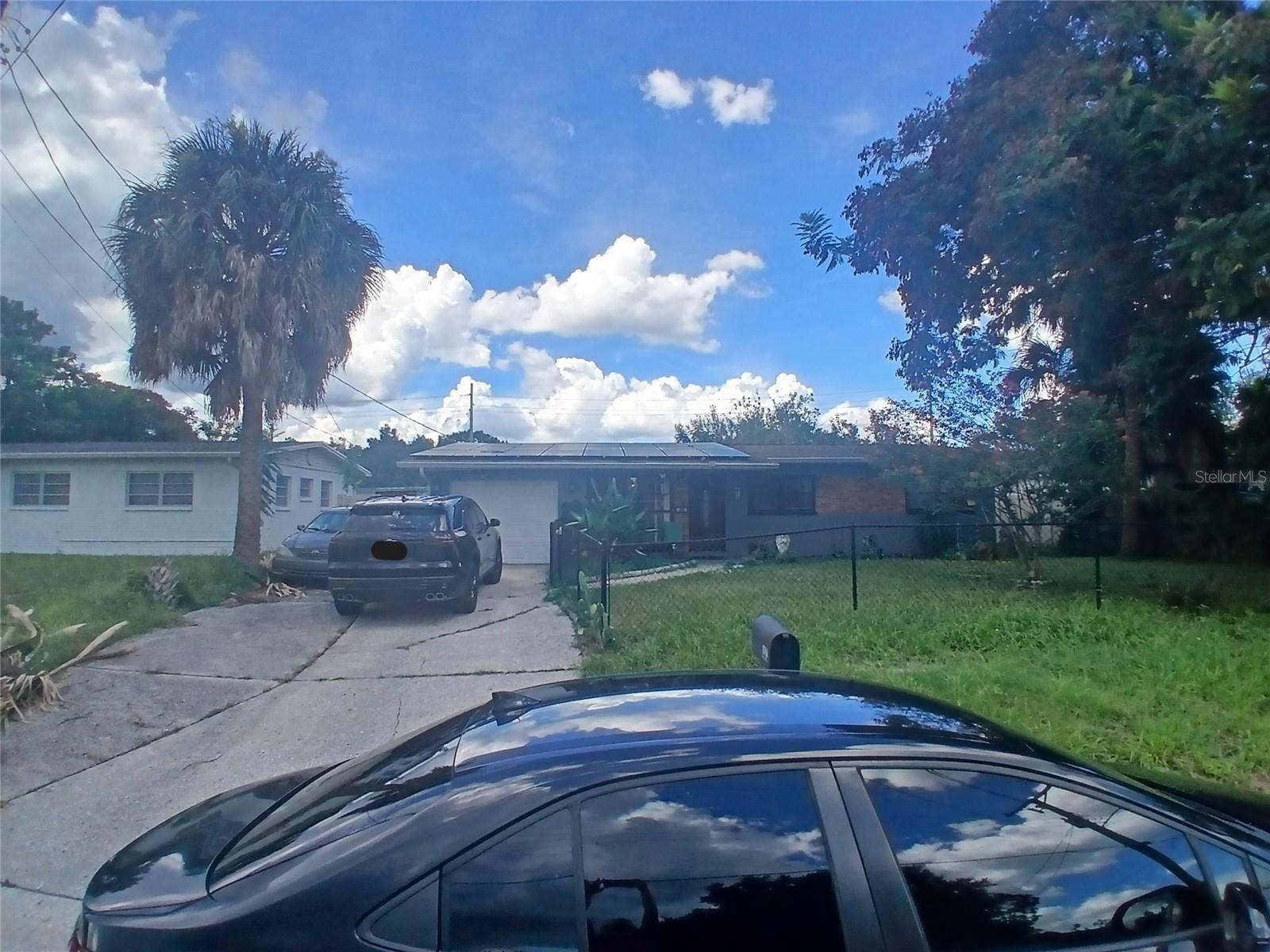 1818 HEATHER AVE - Photo 1