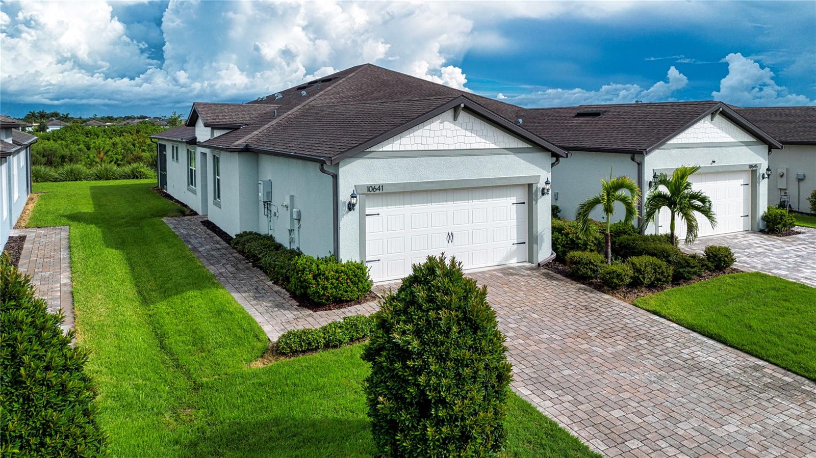 10641 SPRING TIDE WAY - Photo 1