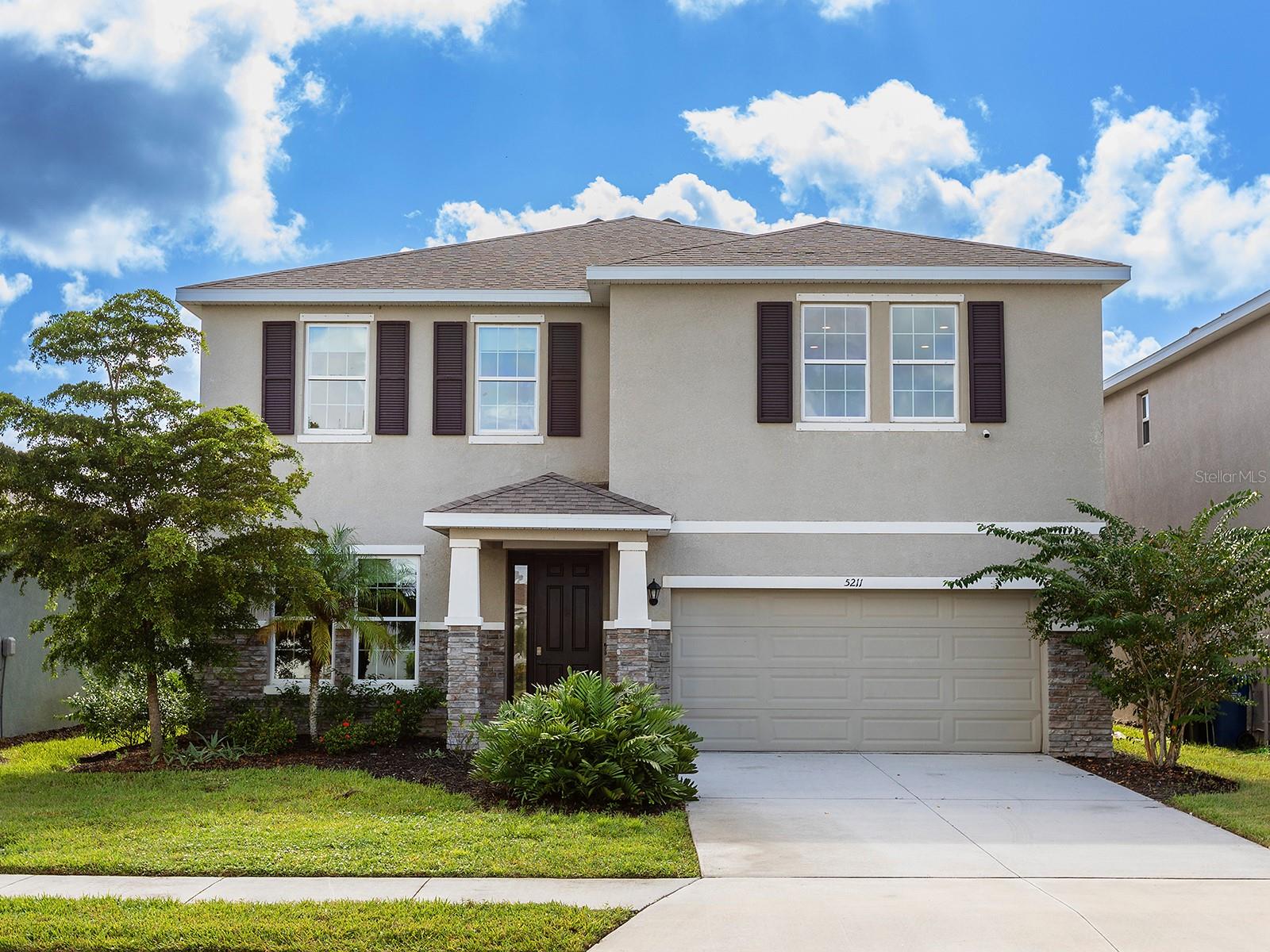 5211 TANNIN LN - Photo 1
