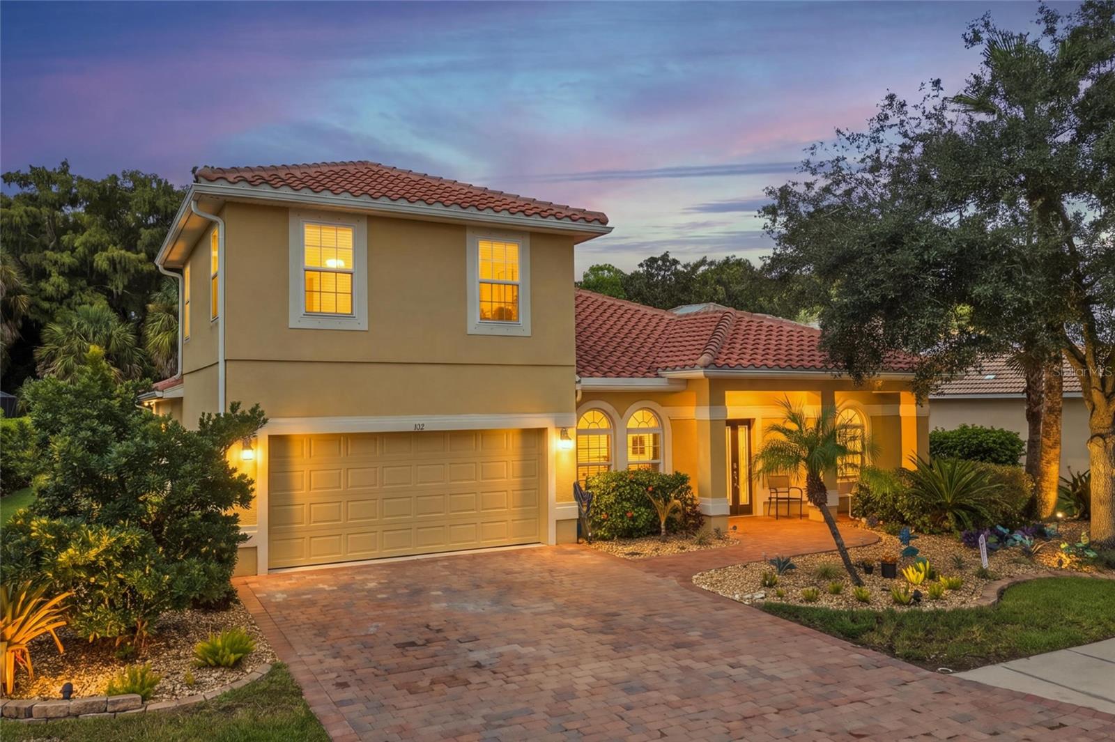 412 GOLDEN HARBOUR TRL - Photo 1